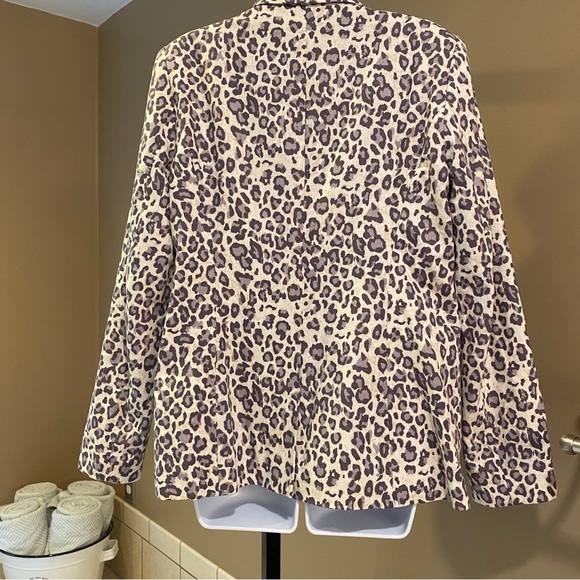 Rachel Zoe linen blend gray and cream leopard print blazer/jacket. Size Medium - Picture 5 of 8